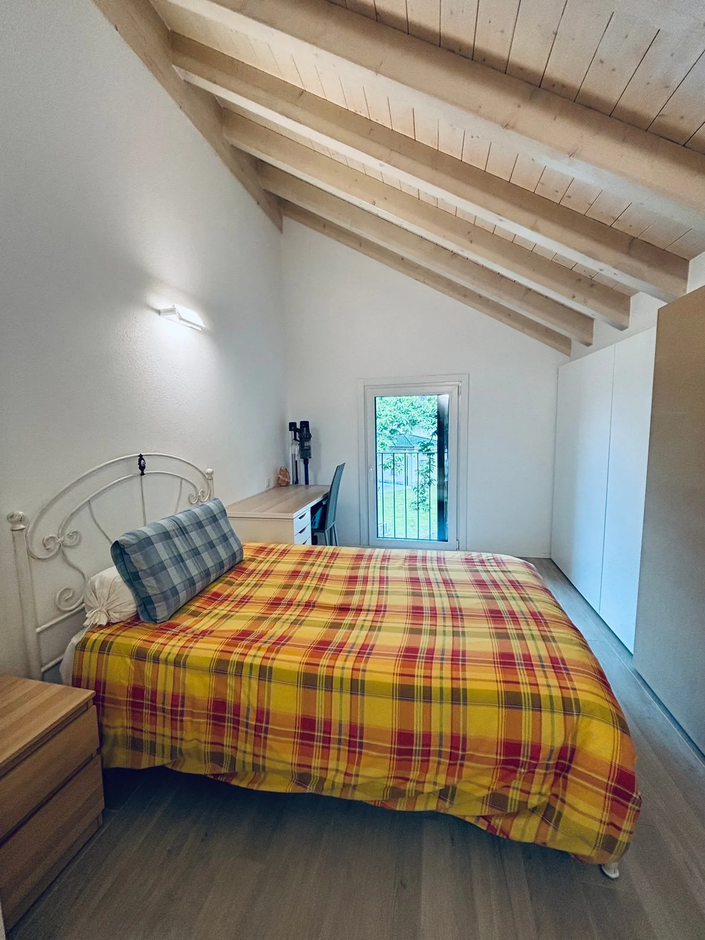 Comfort, Style, and Quality in Every Detail in Moleno! - Photo 9 of 14