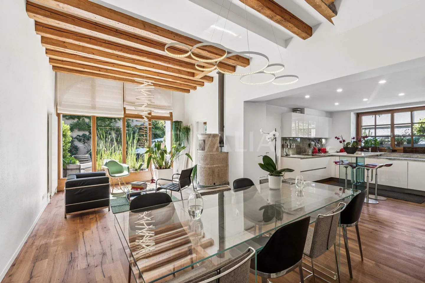 Co-Exclusivity: Spacious and Bright Village House in the Heart of Soral - Photo 1 of 6