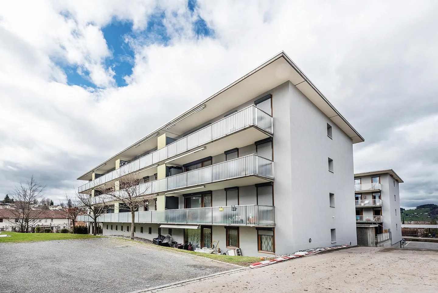 Moderne 4.5-Zimmer-Wohnung mit traumhafter Aussicht über St. Gallen! - Foto 1 von 12