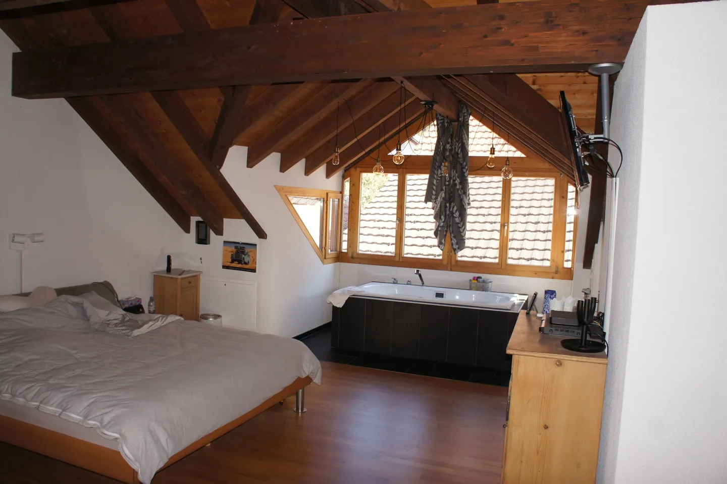 Propriété avec de nombreuses possibilités d'utilisation et un grand potentiel - Photo 5 sur 13