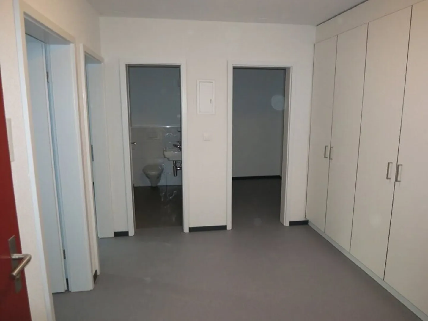 Are you looking for office or practice rooms near the Inselspital Bern? - Photo 2 of 5