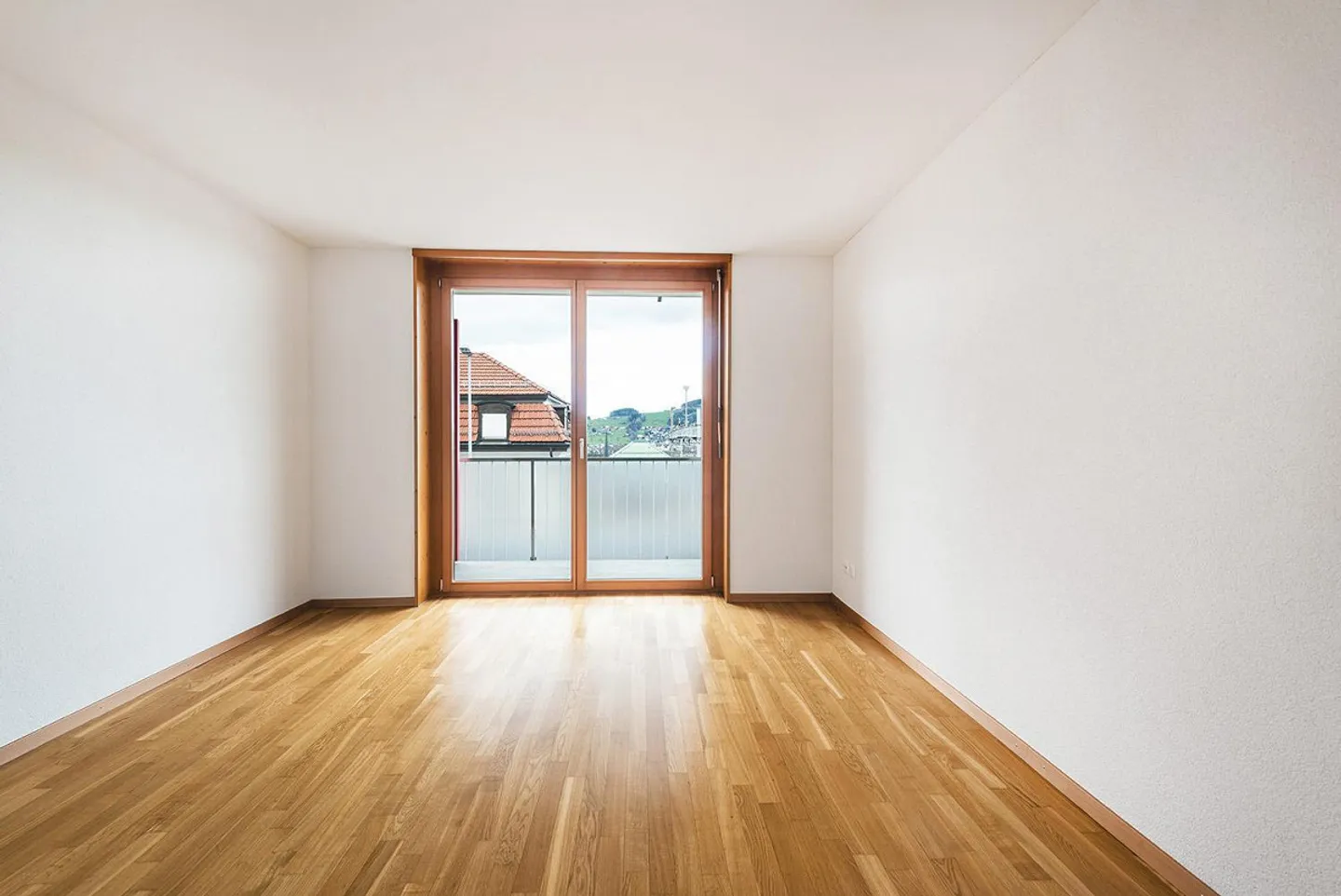 Moderne 4.5-Zimmer-Wohnung mit traumhafter Aussicht über St. Gallen! - Foto 8 von 12