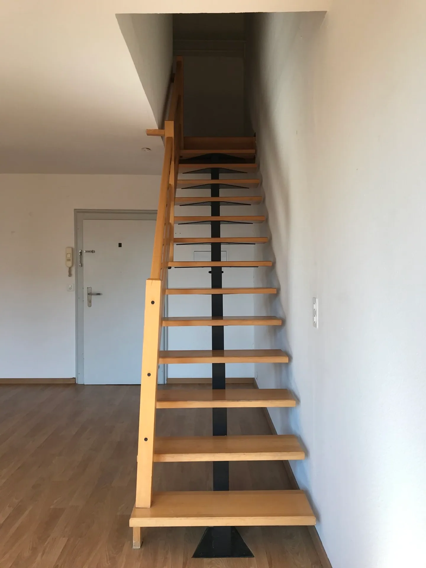 Rue de la Préfecture 7, duplex de 2,5 pces à louer - Photo 5 sur 9