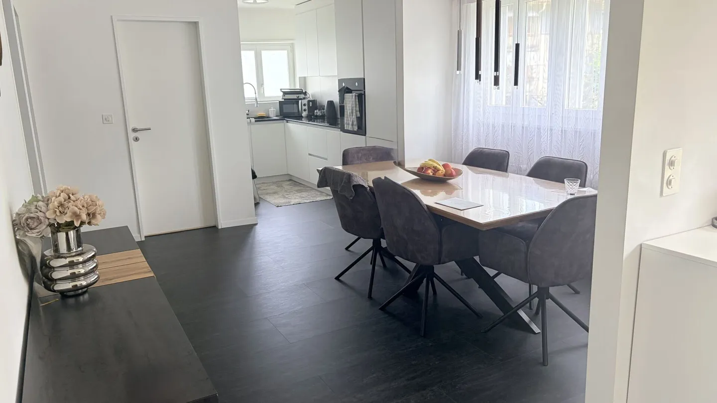 Maison attrayante à deux familles dans la zone W3 - Photo 7 sur 17