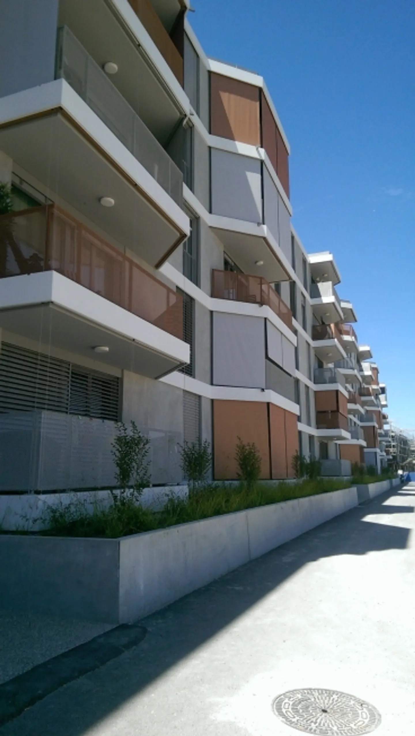 Attractive apartment in the Erlenmatt district - Photo 2 of 7