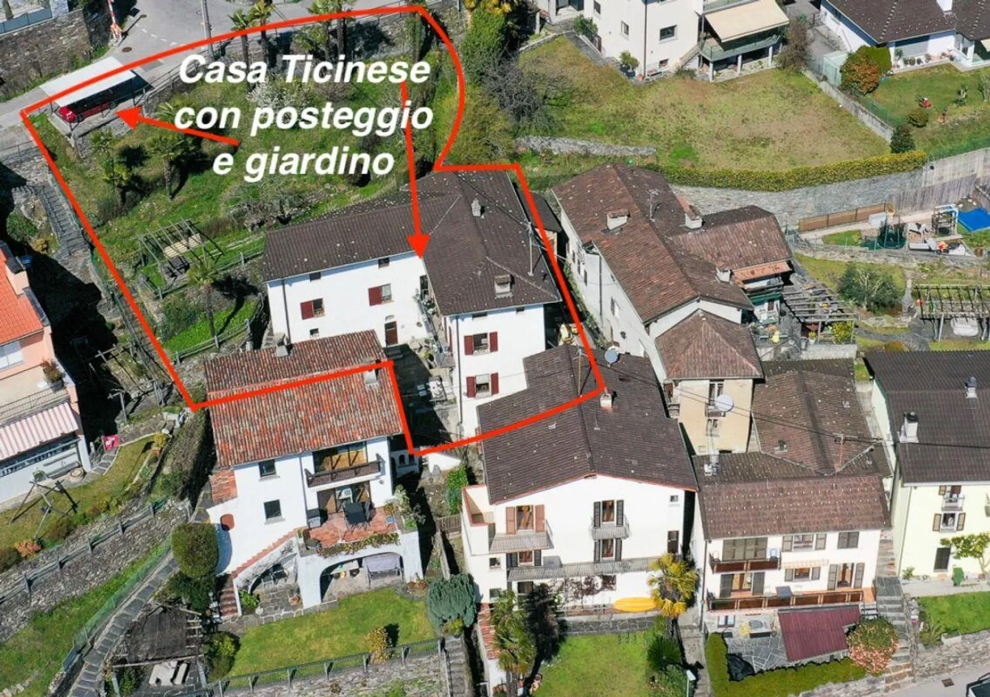 Grande casa di villaggio con vista sul lago, bel giardino e parcheggio - Foto 4 di 30
