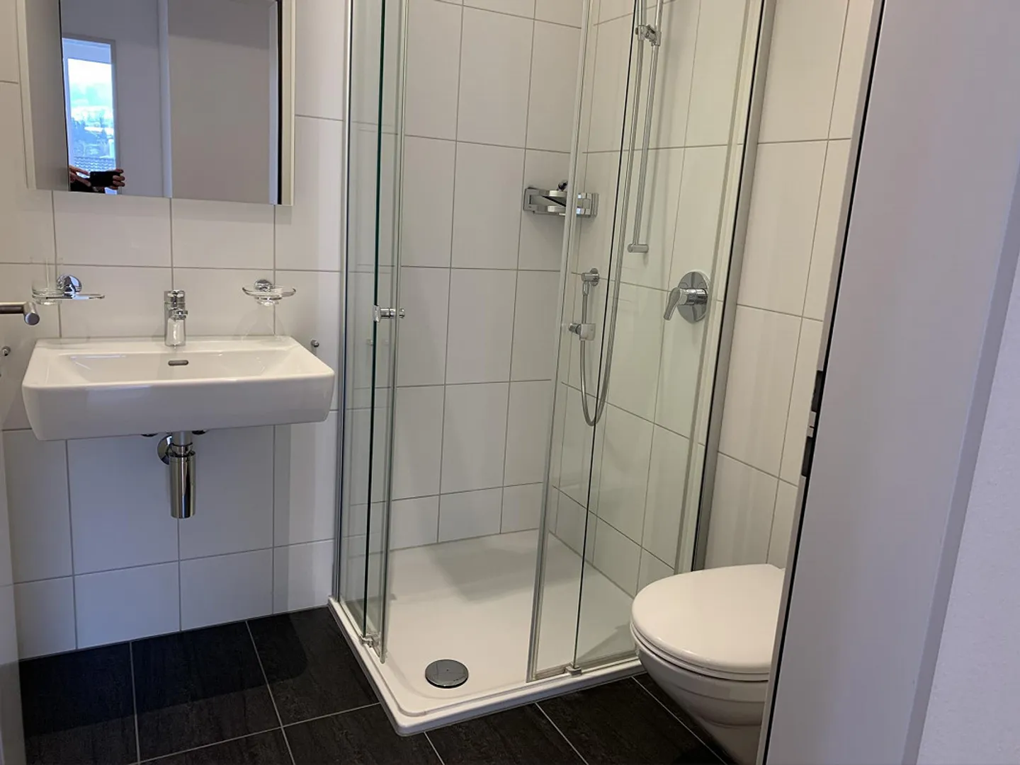 Appartement moderne de 4,5 pièces au 2ème étage - Photo 8 sur 8