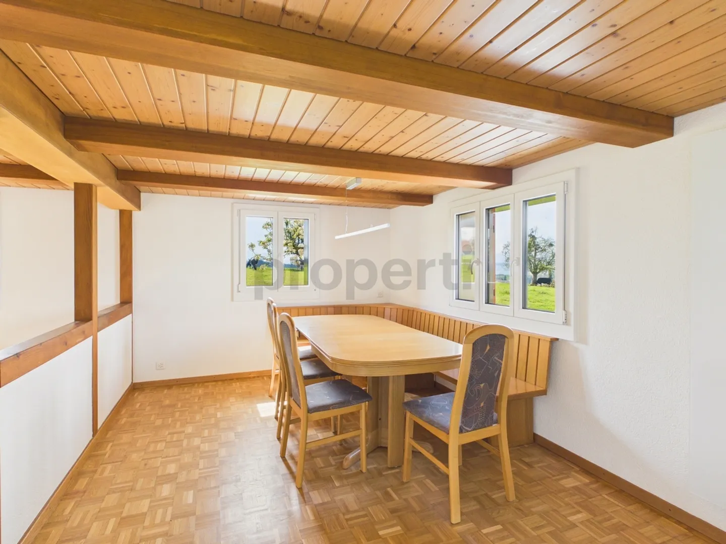 Charmantes Bauernhaus in Gunzwil - Foto 5 von 12