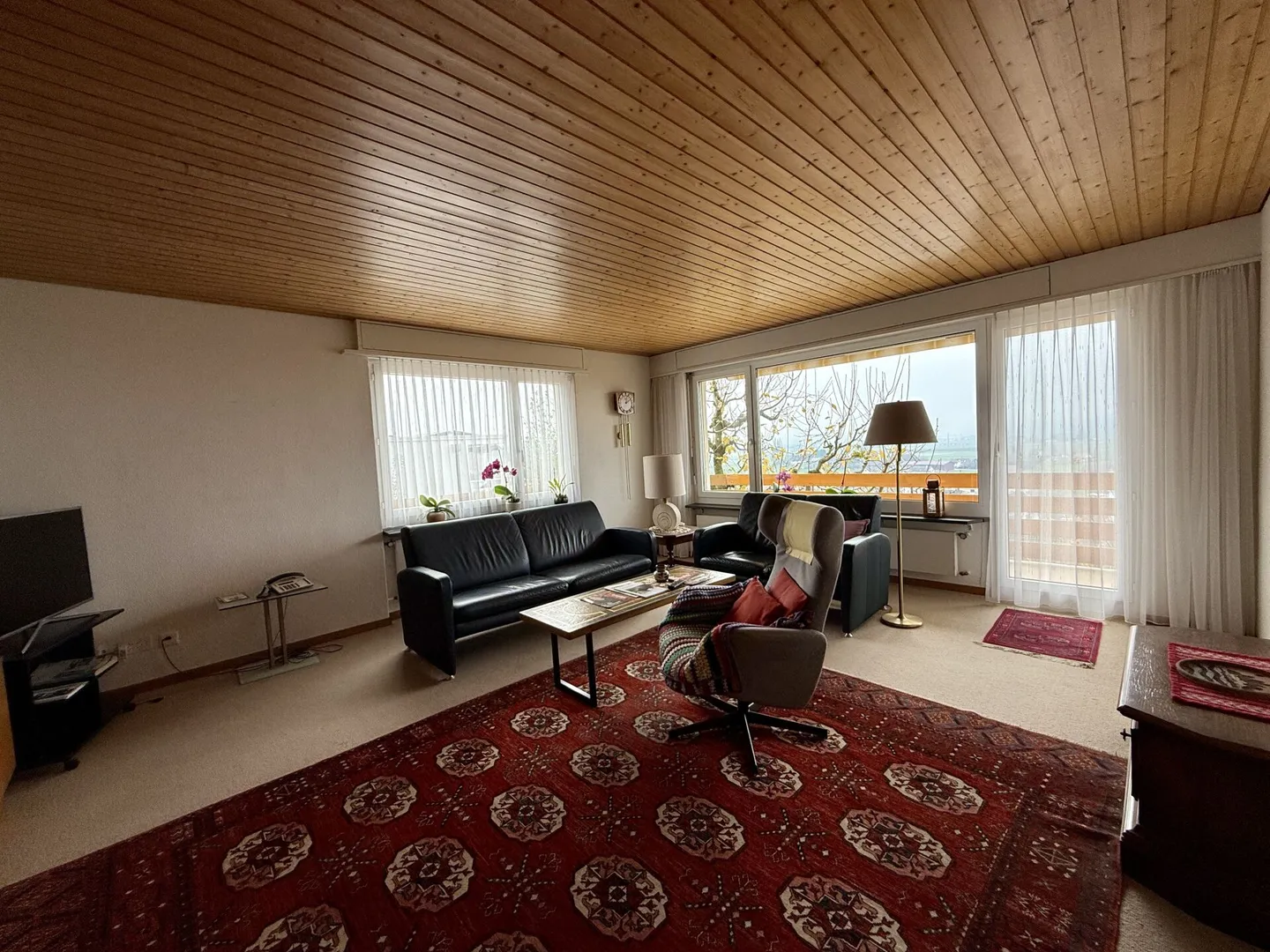 Your home with a view - sunny single-family house in a quiet hillside location in Muhen - Photo 5 of 18