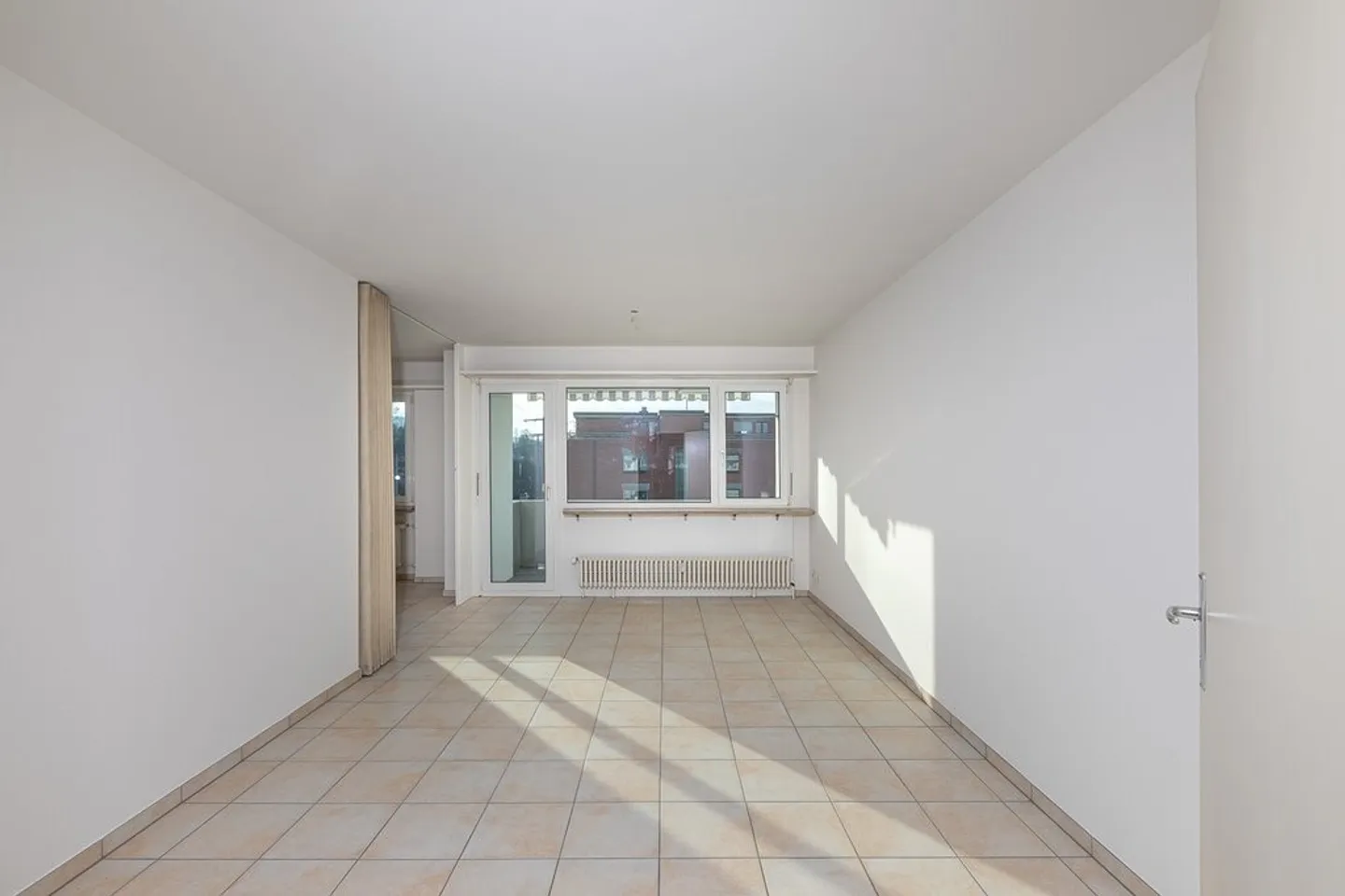 Deux mois de loyer gratuit ! Appartement 4,5 pièces avec balcon près du centre-ville - Photo 5 sur 11