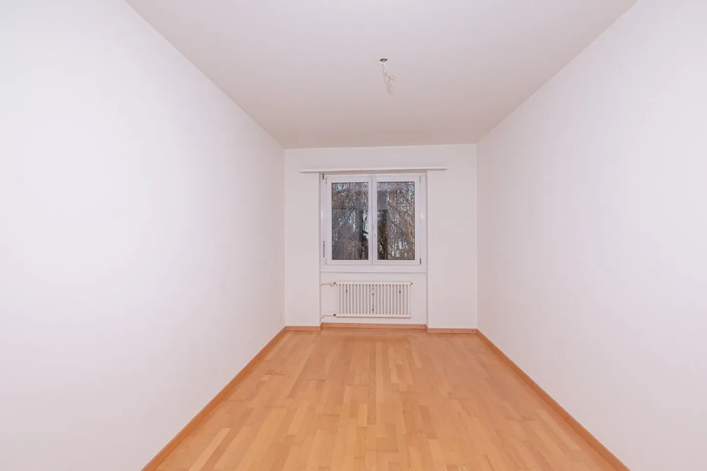 Deux mois de loyer gratuit ! Appartement 4,5 pièces avec balcon près du centre-ville - Photo 8 sur 11