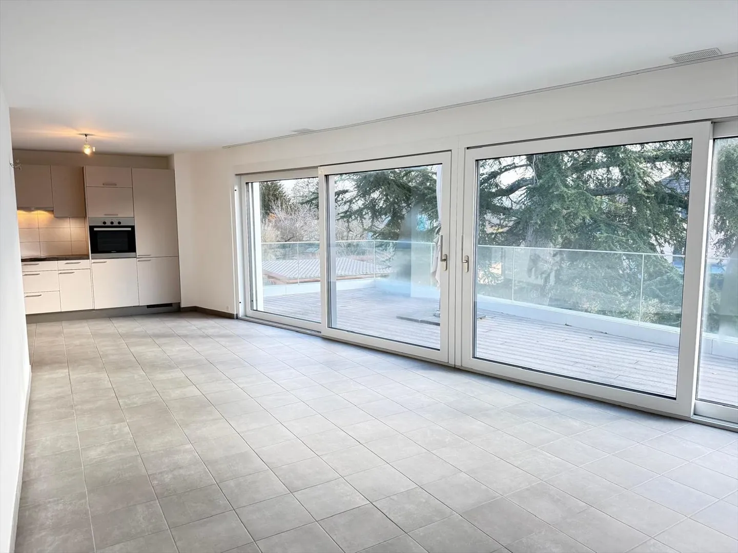 4,5-Zimmer-Wohnung - Foto 2 von 11