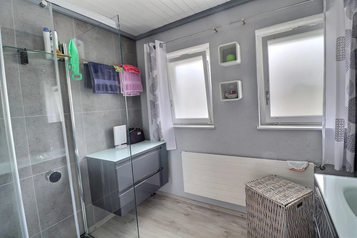 Grande Maison avec 2 Appartements et Piscine en Viager Occupé sans Loyer - Photo 10 sur 25