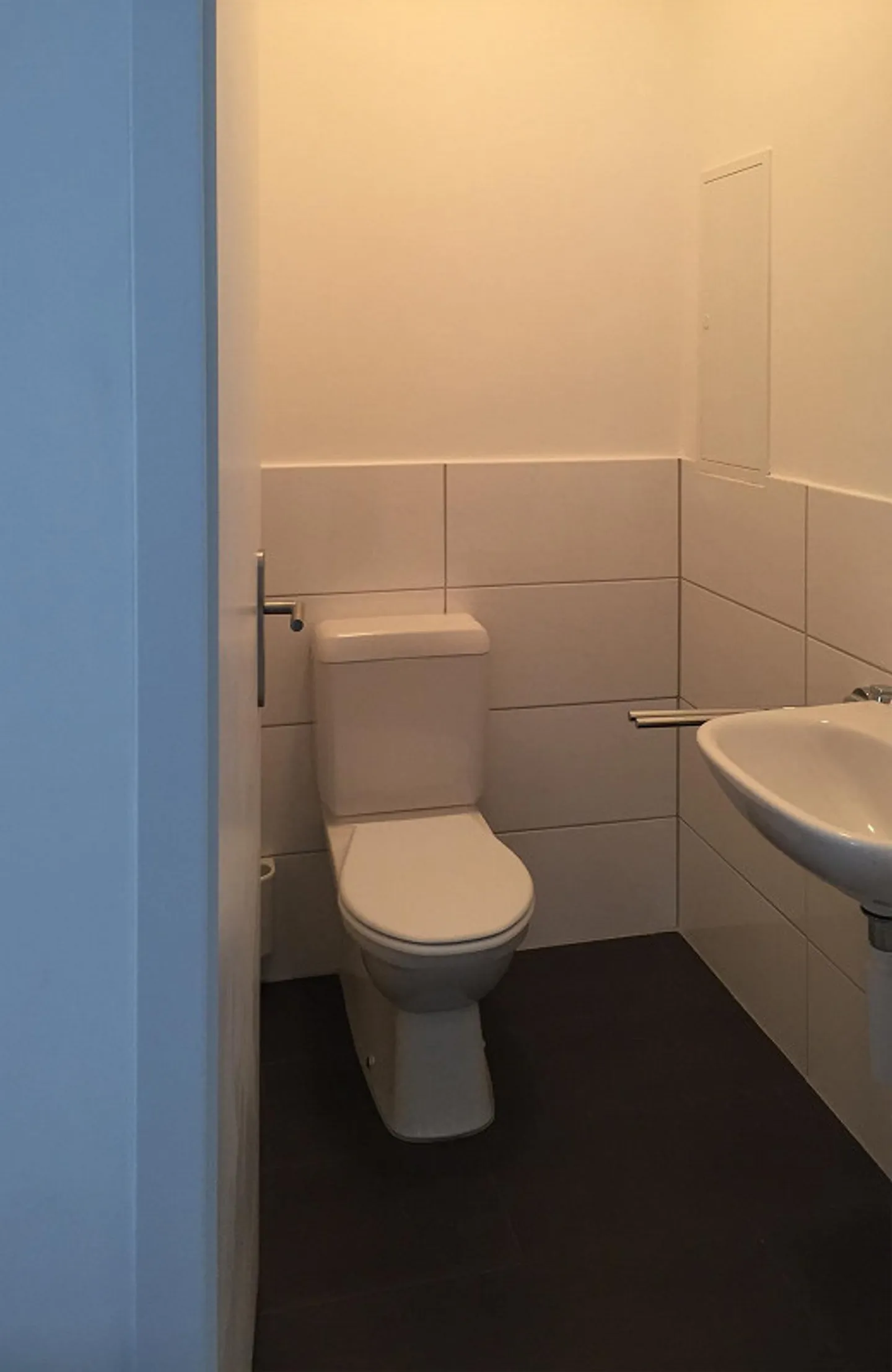 Espace de vente dans un emplacement central - Photo 6 sur 6