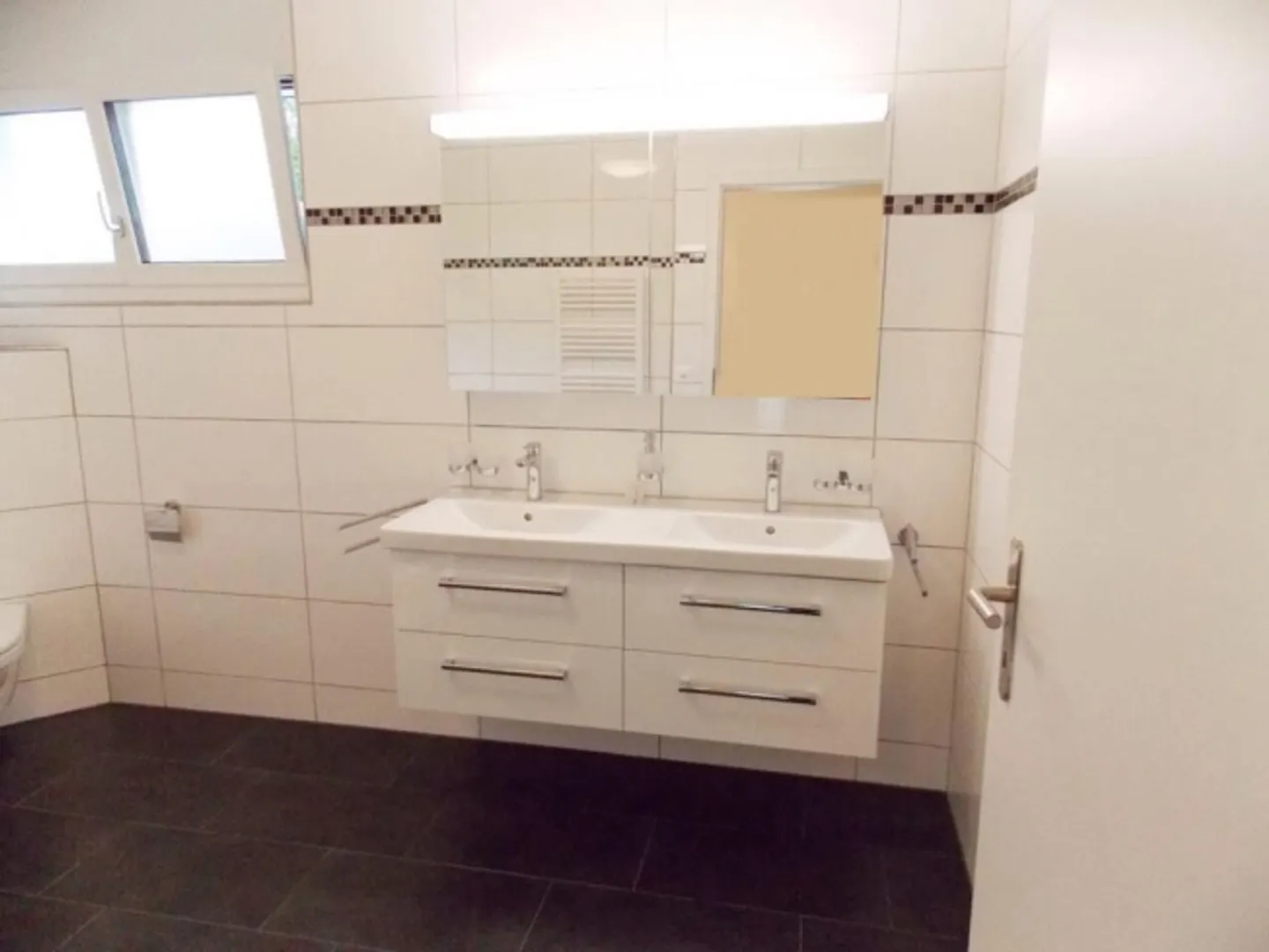 MAISON JUMELÉE COMME OBJET D'INVESTISSEMENT 7,14% DE RENDEMENT - Photo 10 sur 13