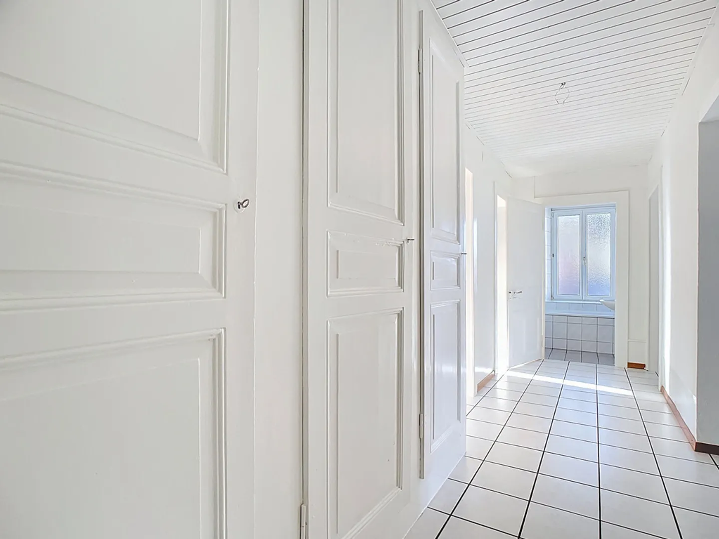 3-room apartment with balcony - Photo 3 of 11