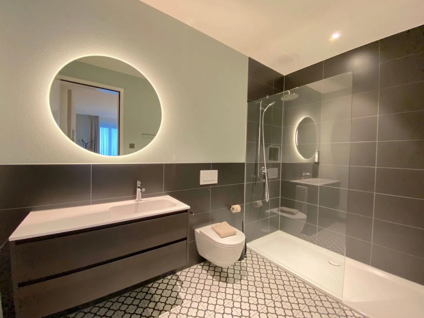 Appartement alpin au caractère moderne - Photo 7 sur 12