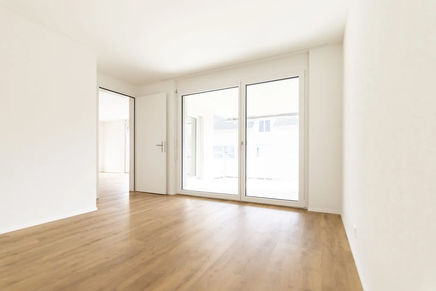 Modern 2.5-room apartment for rent - Photo 5 of 8