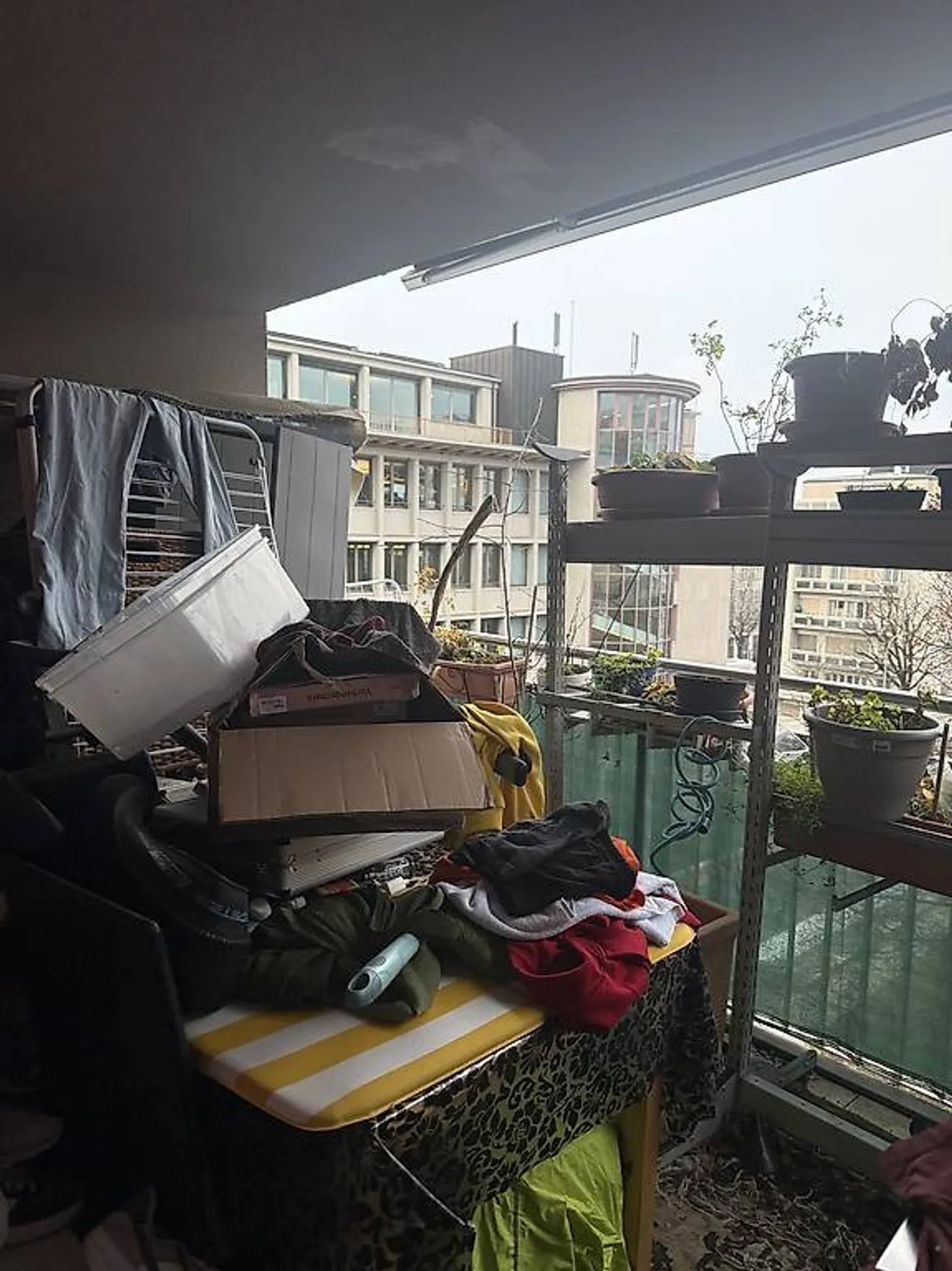 Apartment for rent - Photo 4 of 5