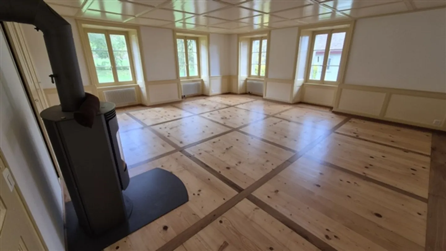 For Rent - Excellent 6-Room Apartment in Châtel-St-Denis (FR) - Photo 1 of 13