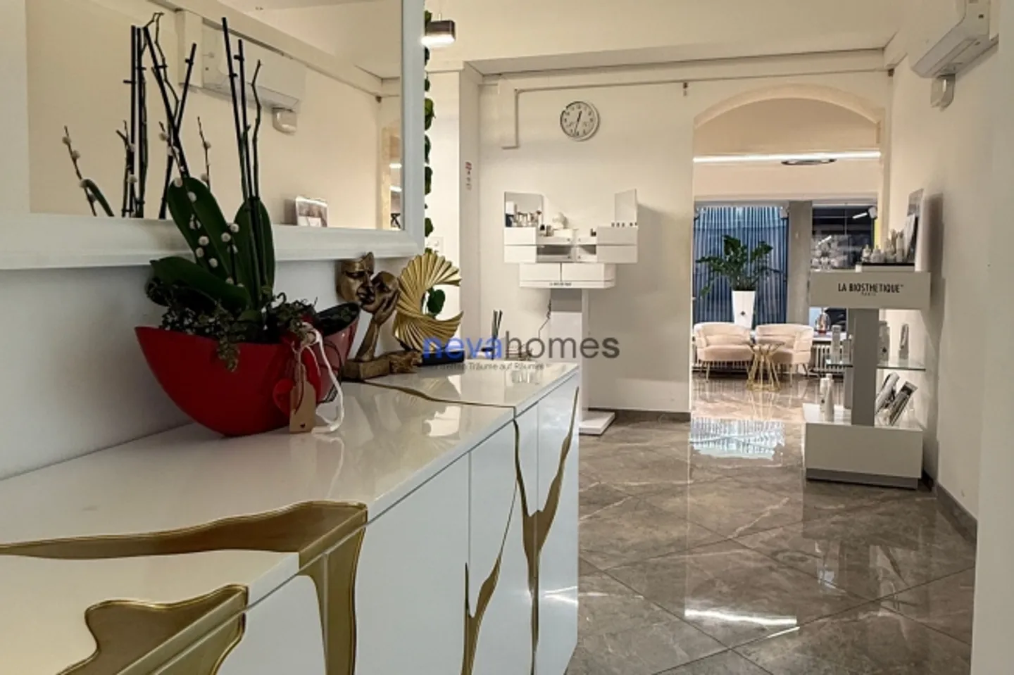 Moderner Beauty-Salon in Wettingen - Foto 9 von 11