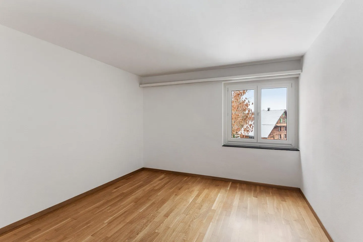 Renovated apartment in a quiet location - Photo 5 of 5