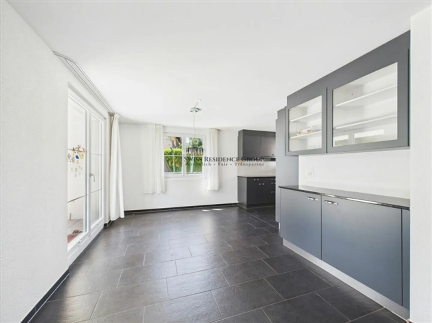 A Home with Heart Detached Single-Family House with Plenty of Space and Garden Paradise - Photo 2 of 14