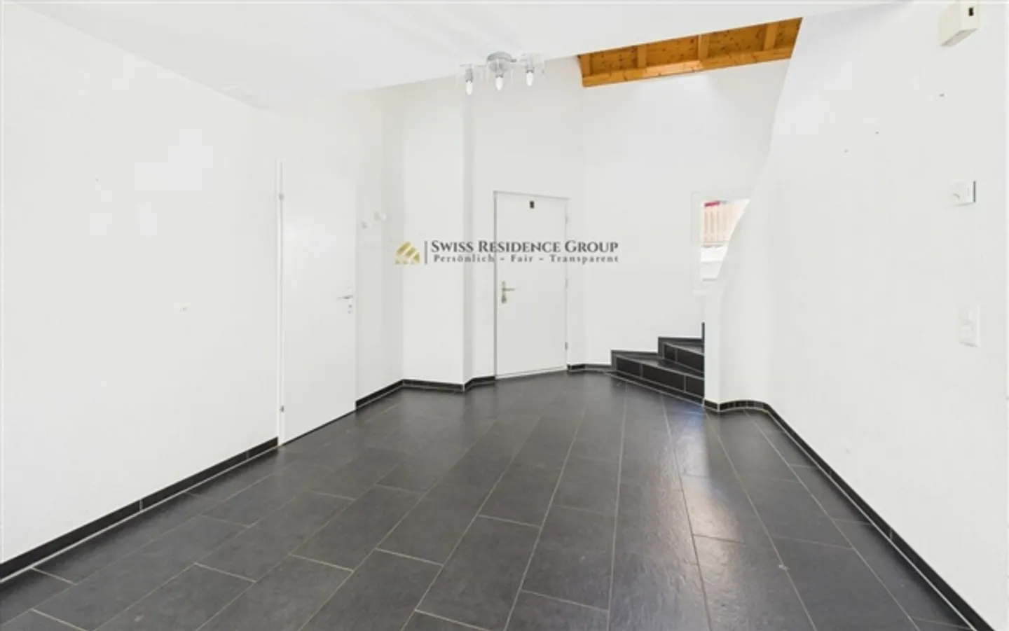 A Home with Heart Detached Single-Family House with Plenty of Space and Garden Paradise - Photo 4 of 14