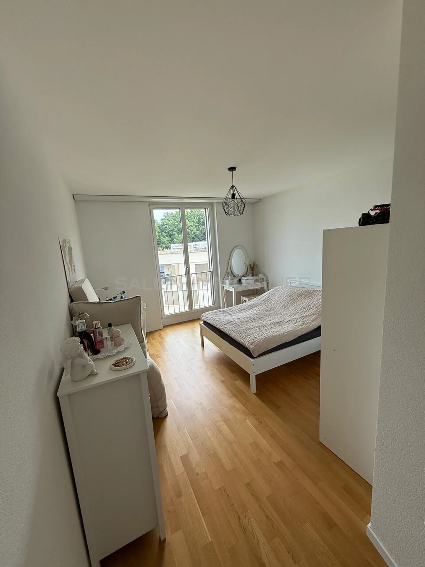 GERÄUMIGE 3½ ZIMMER DACHGESCHOSS - Foto 10 von 15
