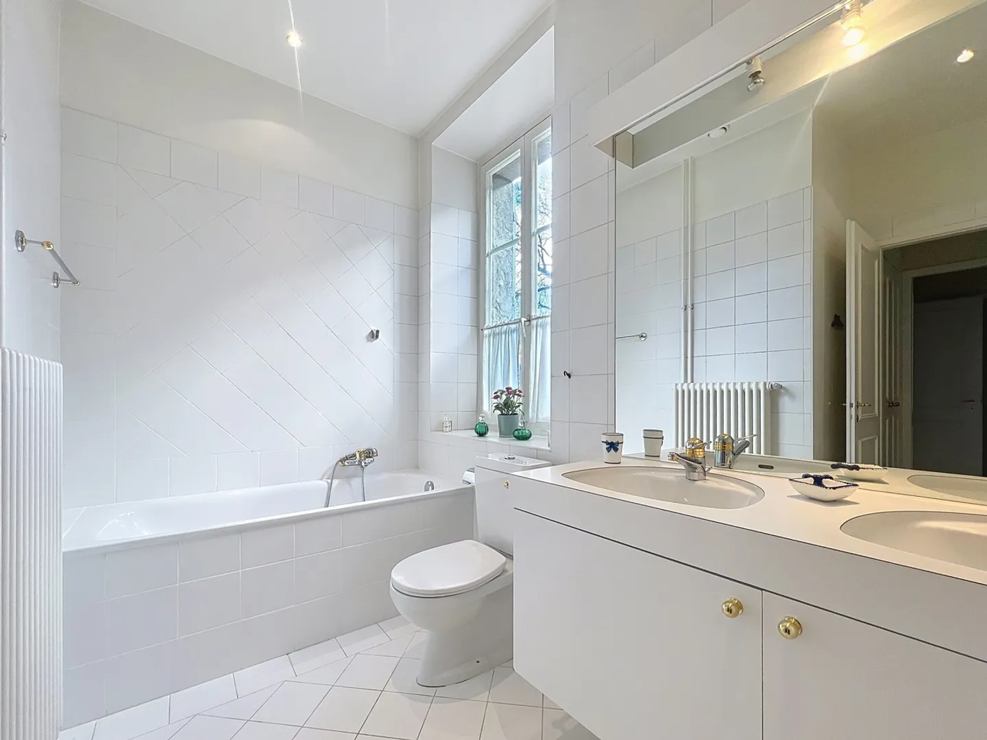 Appartement 6 pièces - Photo 7 sur 11