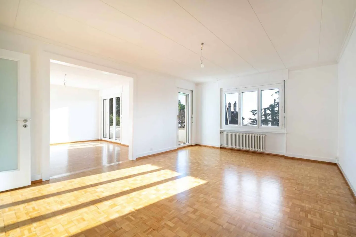Appartement élégant avec vue sur le lac - Photo 1 sur 11