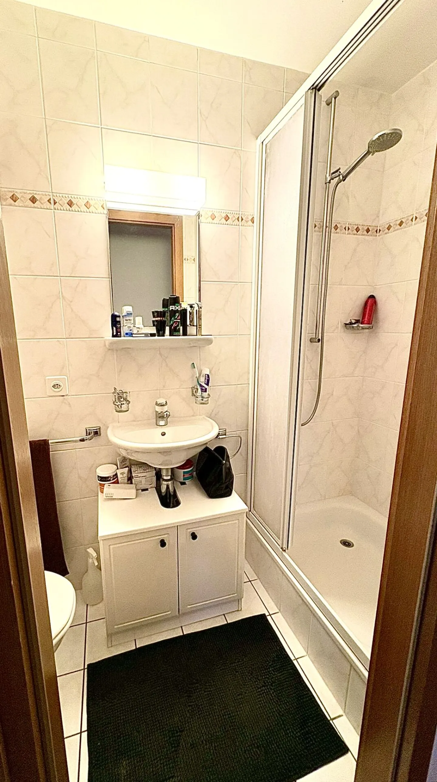 Appartement Charmant avec Balcon - Photo 3 sur 13