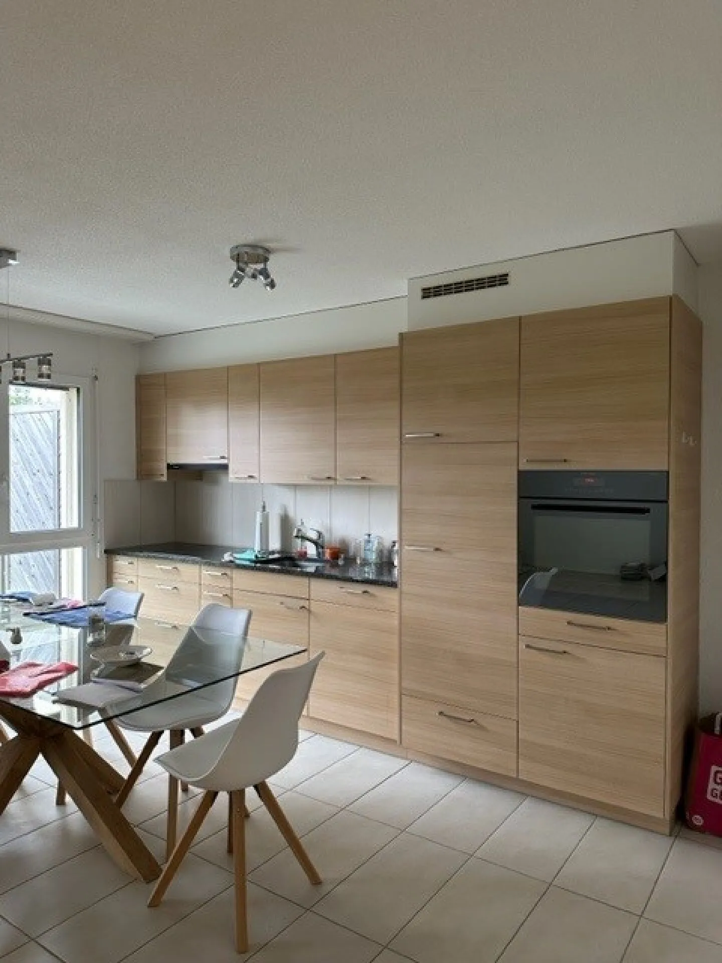 Schöne Kleinwohnung mit Sitzplatz - Photo 4 sur 11