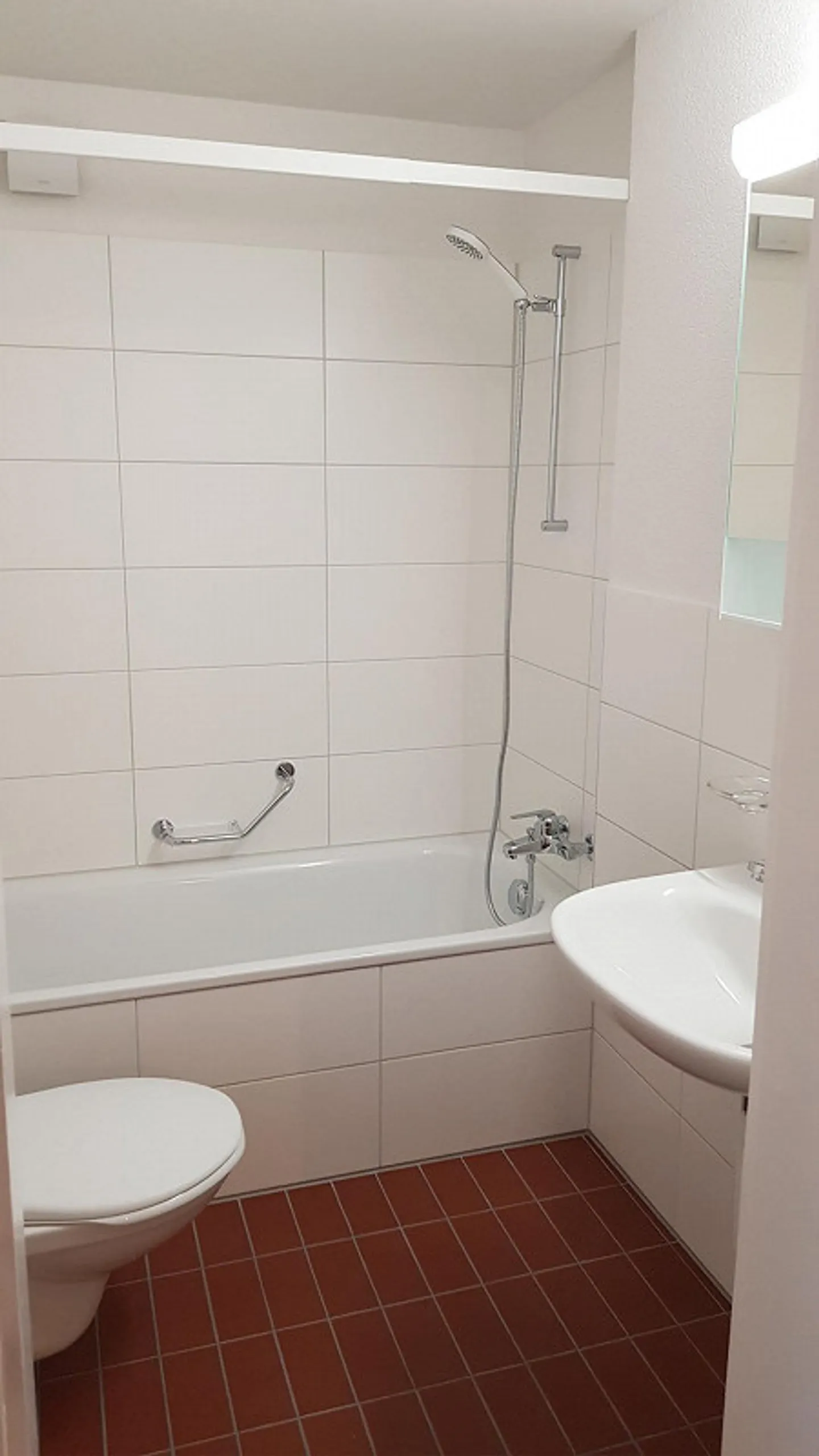 2.5-room apartment in the attic in the beautiful Länggasse - Photo 3 of 9