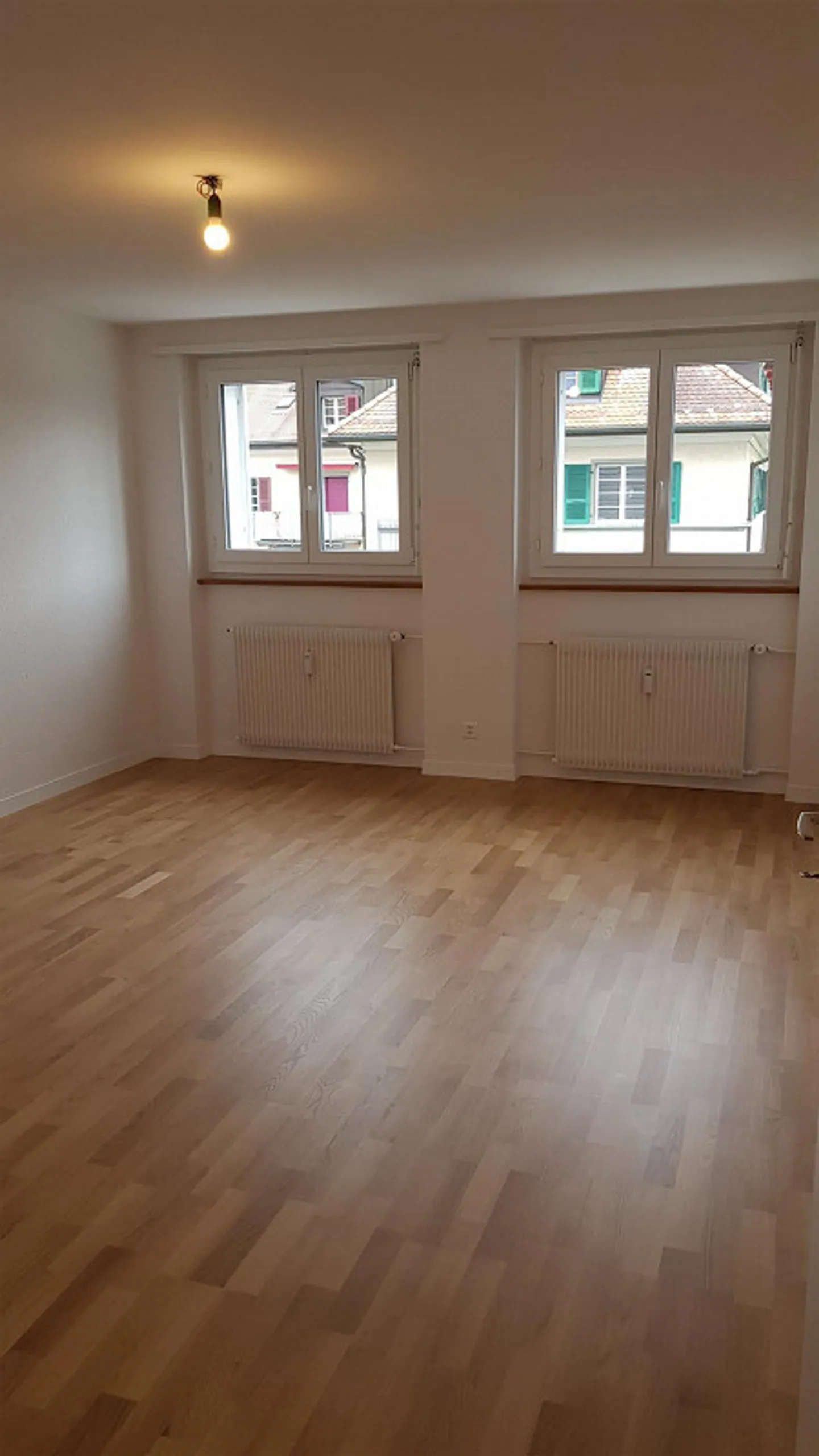 2.5-room apartment in the attic in the beautiful Länggasse - Photo 4 of 9