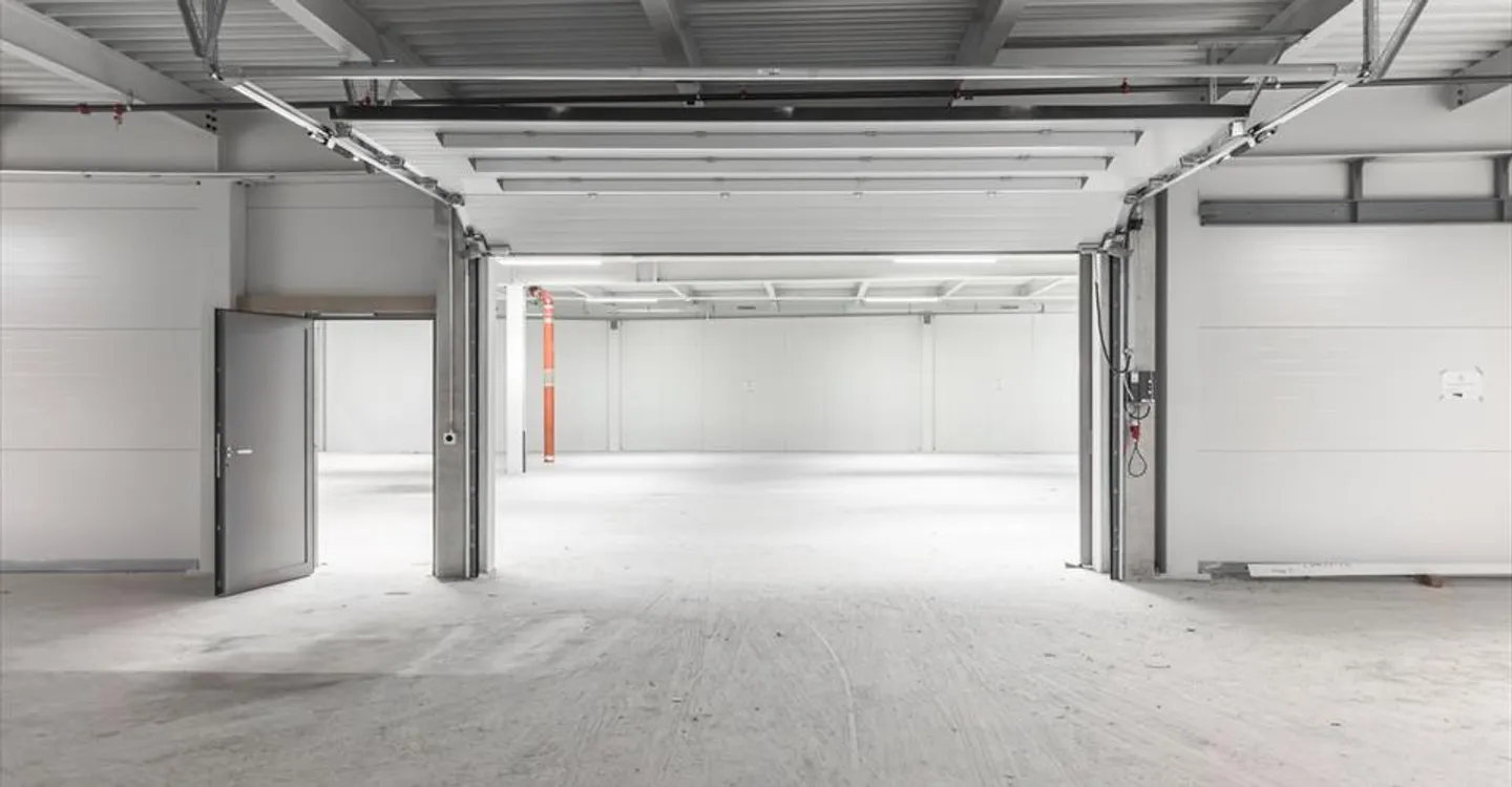 Edificio ad uso misto in affitto - Foto 6 di 12