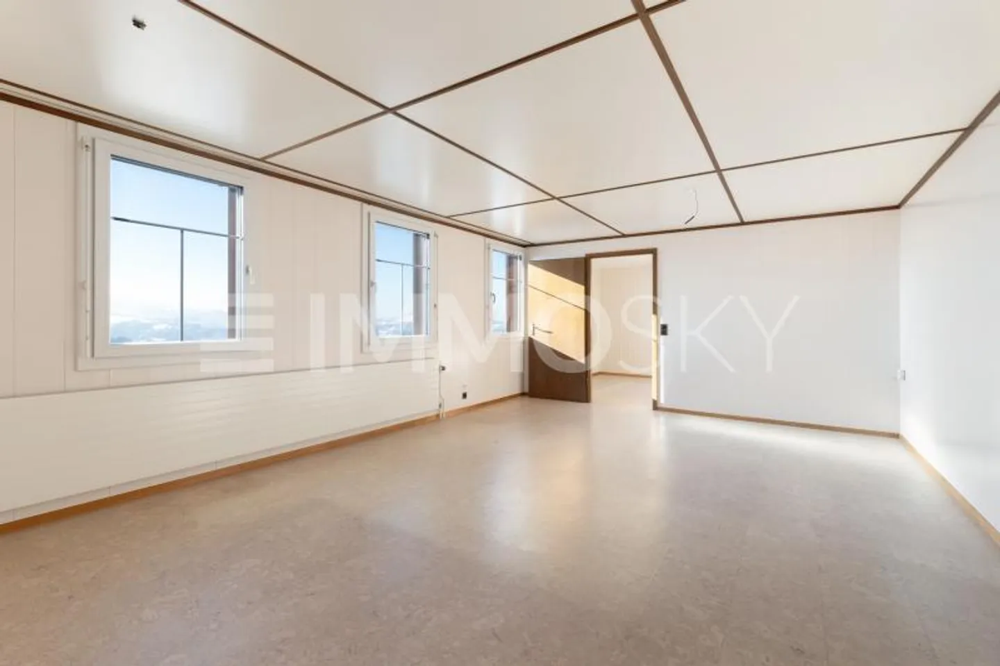 Two apartments with development potential - Photo 2 of 5