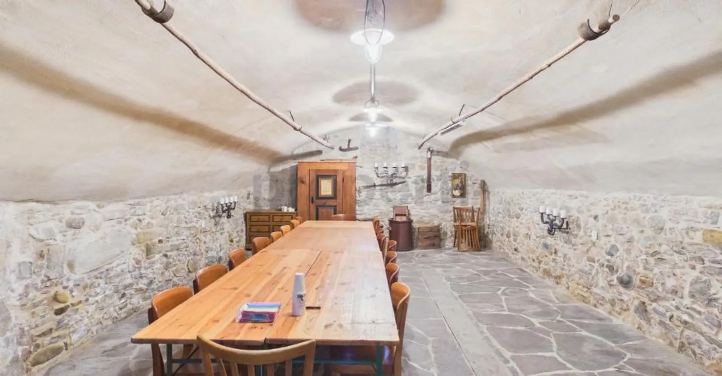 Fattoria storica con due unità abitative e potenziale versatile a Vogelsang (Lengnau AG) - Foto 8 di 10