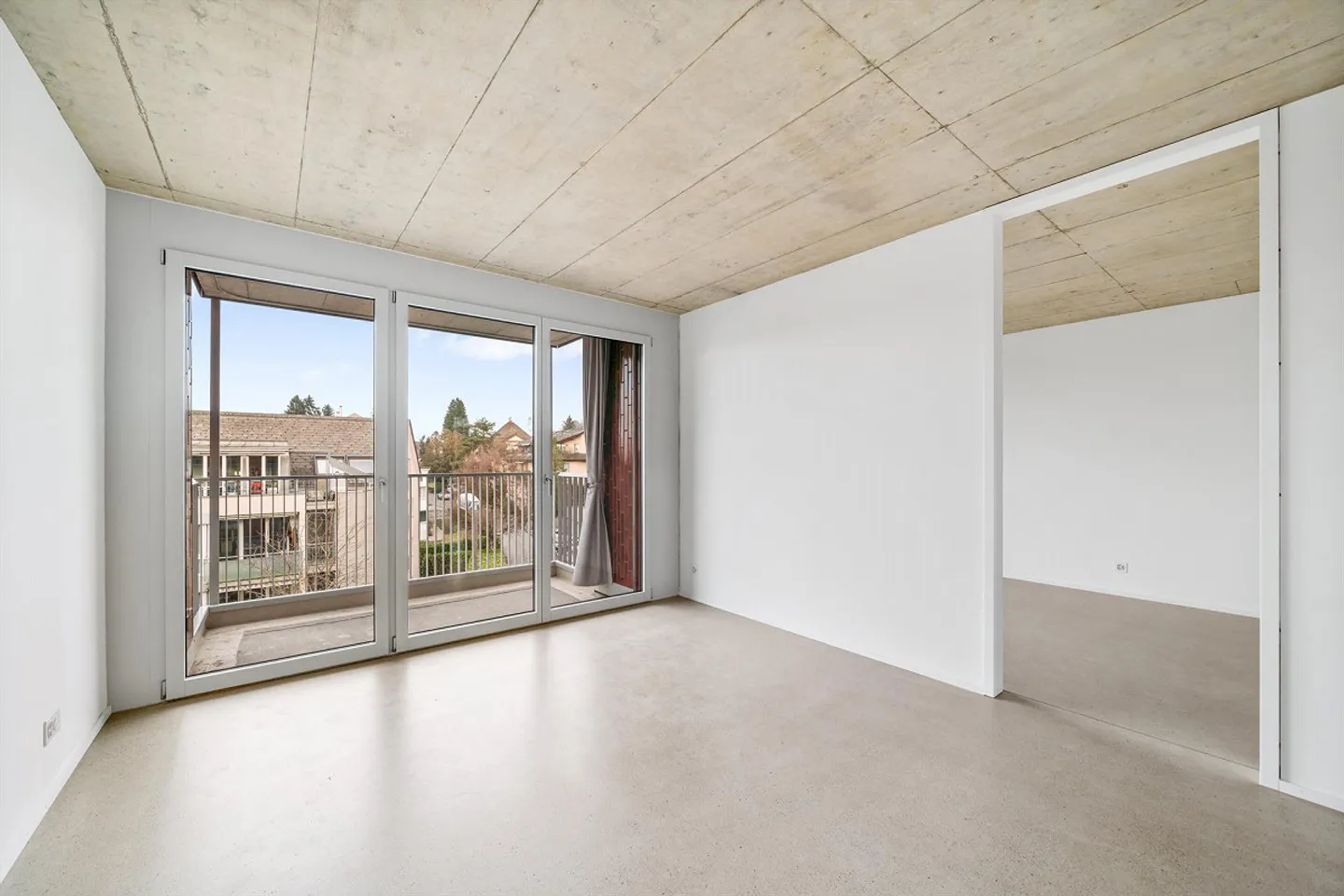 Modern 2.5-room apartment in the beautiful Wesemlin district - Photo 2 of 5