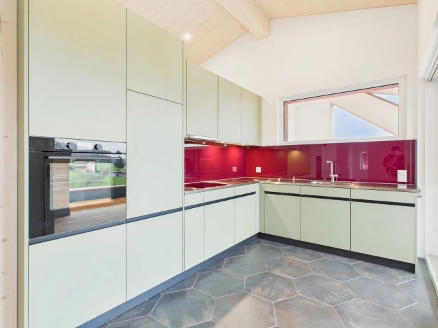 Modern 3.5-Zimmer-Wohnung an zentraler Lage in Beinwil am See - Foto 2 di 9