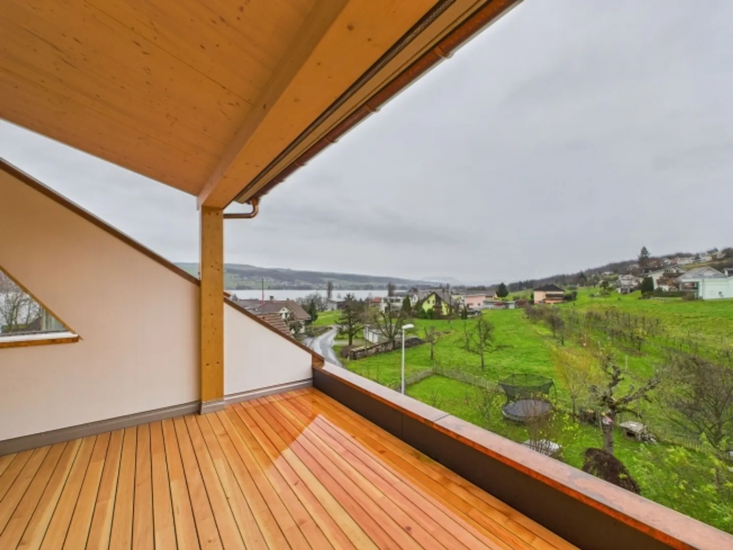 Modern 3.5-Zimmer-Wohnung an zentraler Lage in Beinwil am See - Foto 8 di 9