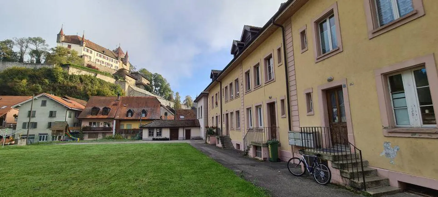 Duplex 4.5 Rooms in Lucens - Photo 2 of 13