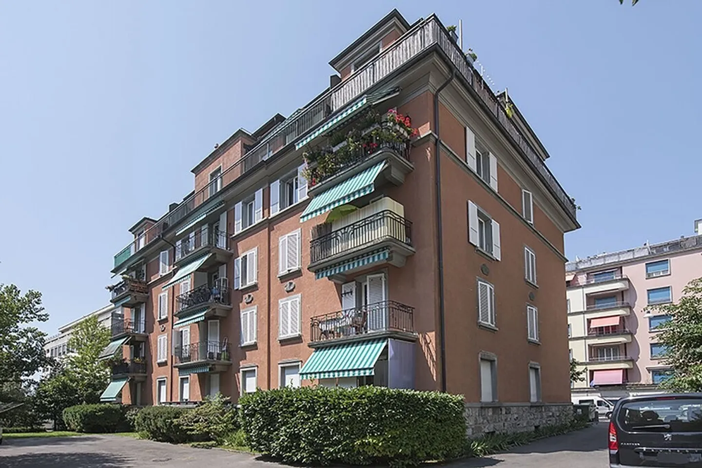 2.5 Room Apartment - Photo 2 of 6