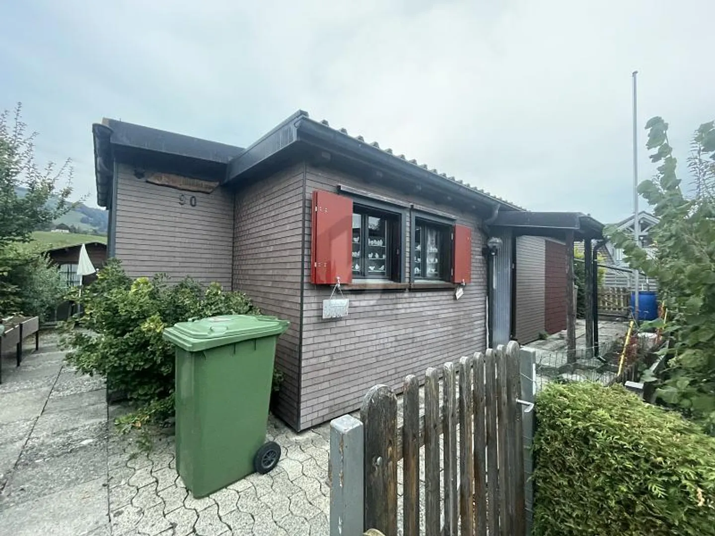 Charmantes Ferienhaus in der Natur - Foto 1 von 6