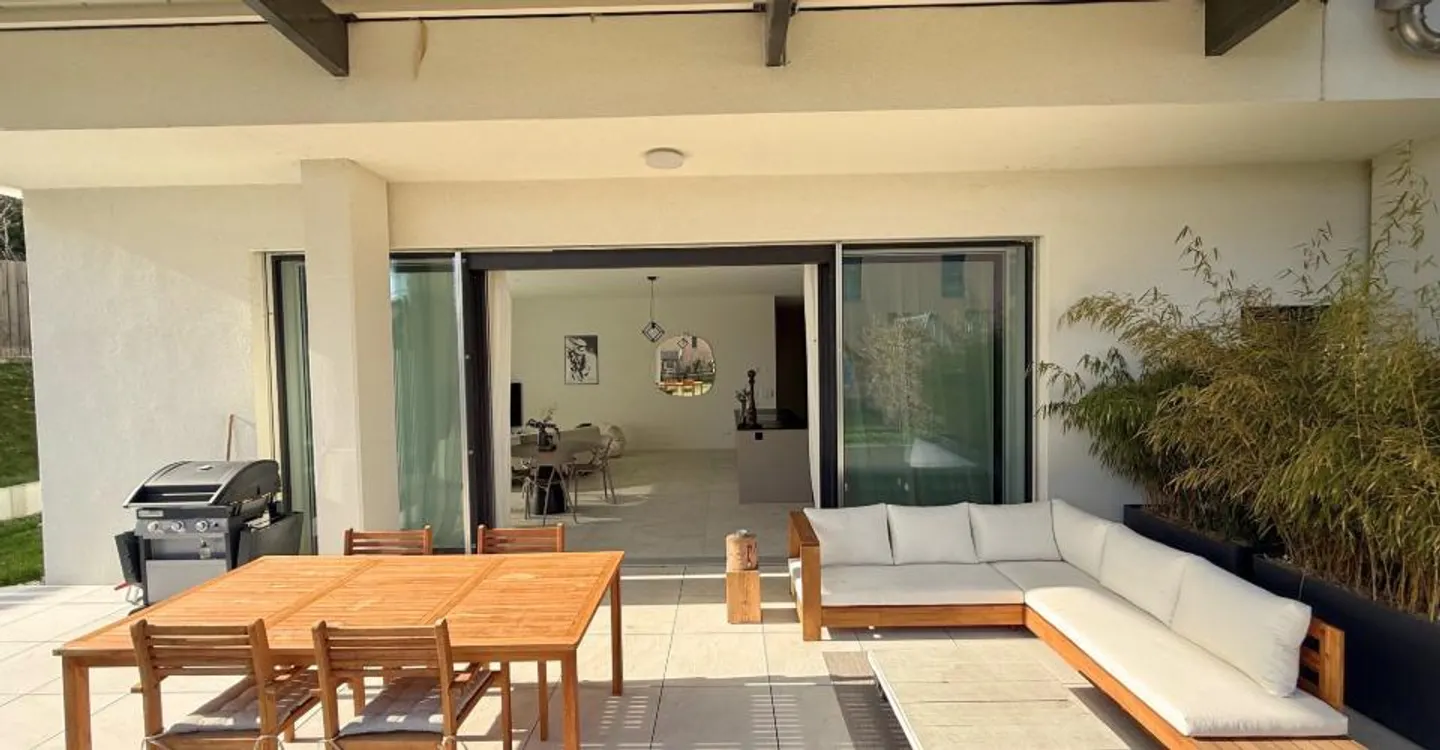 3.5 Room Apartment - Photo 1 of 6