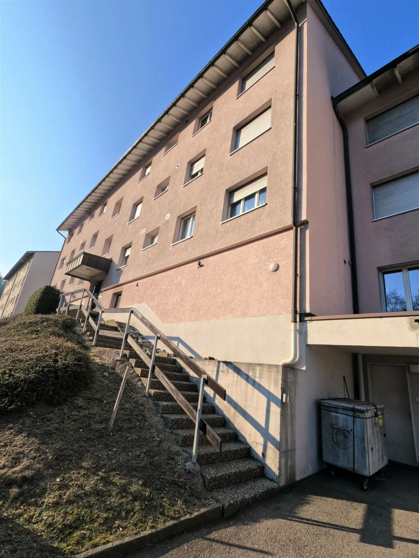 Charmante Wohnung in Herisau - Foto 2 von 9