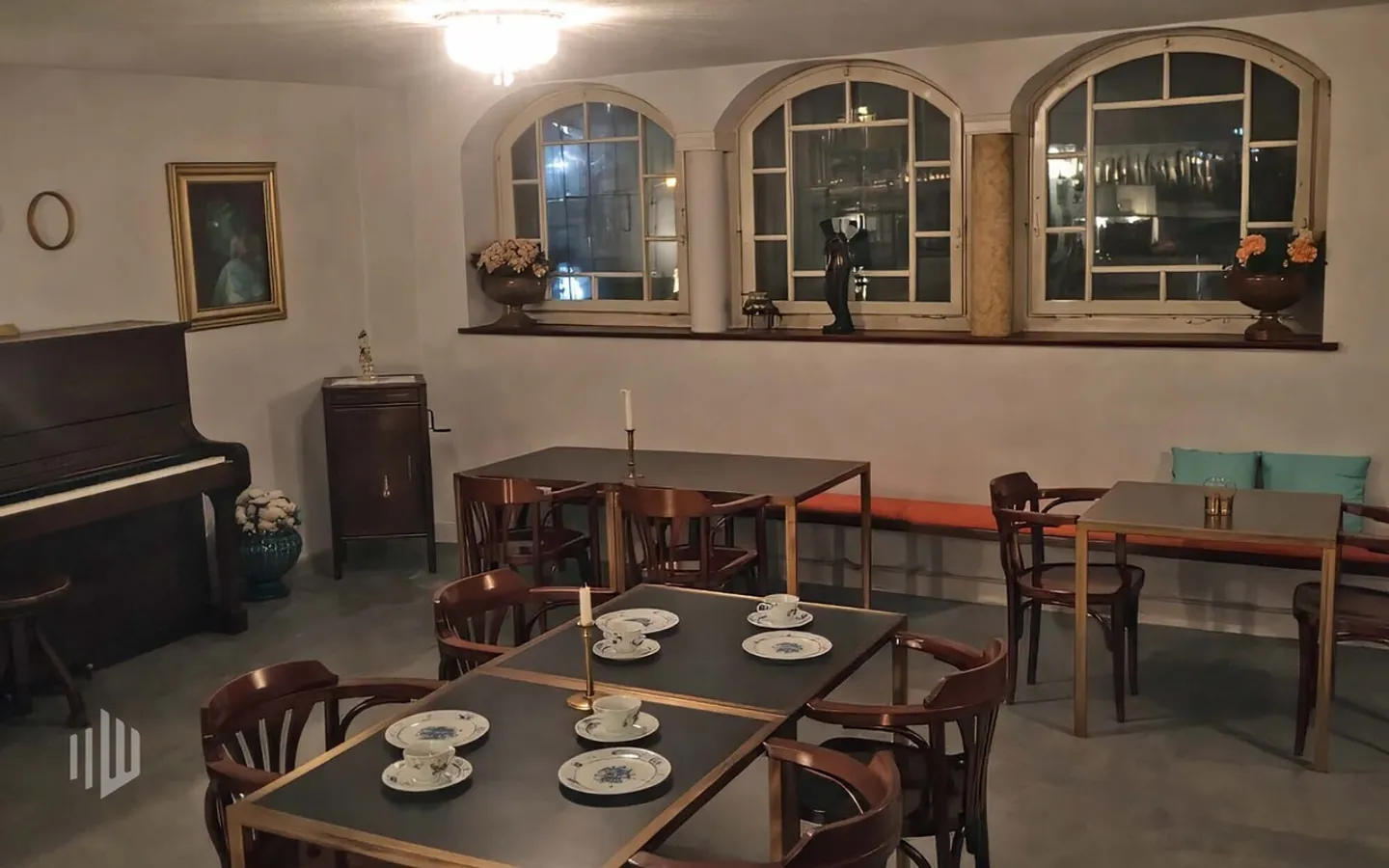 ImmoWyss - Former Director's Villa "Zur Schützenlinde" on the Aare - Photo 11 of 13