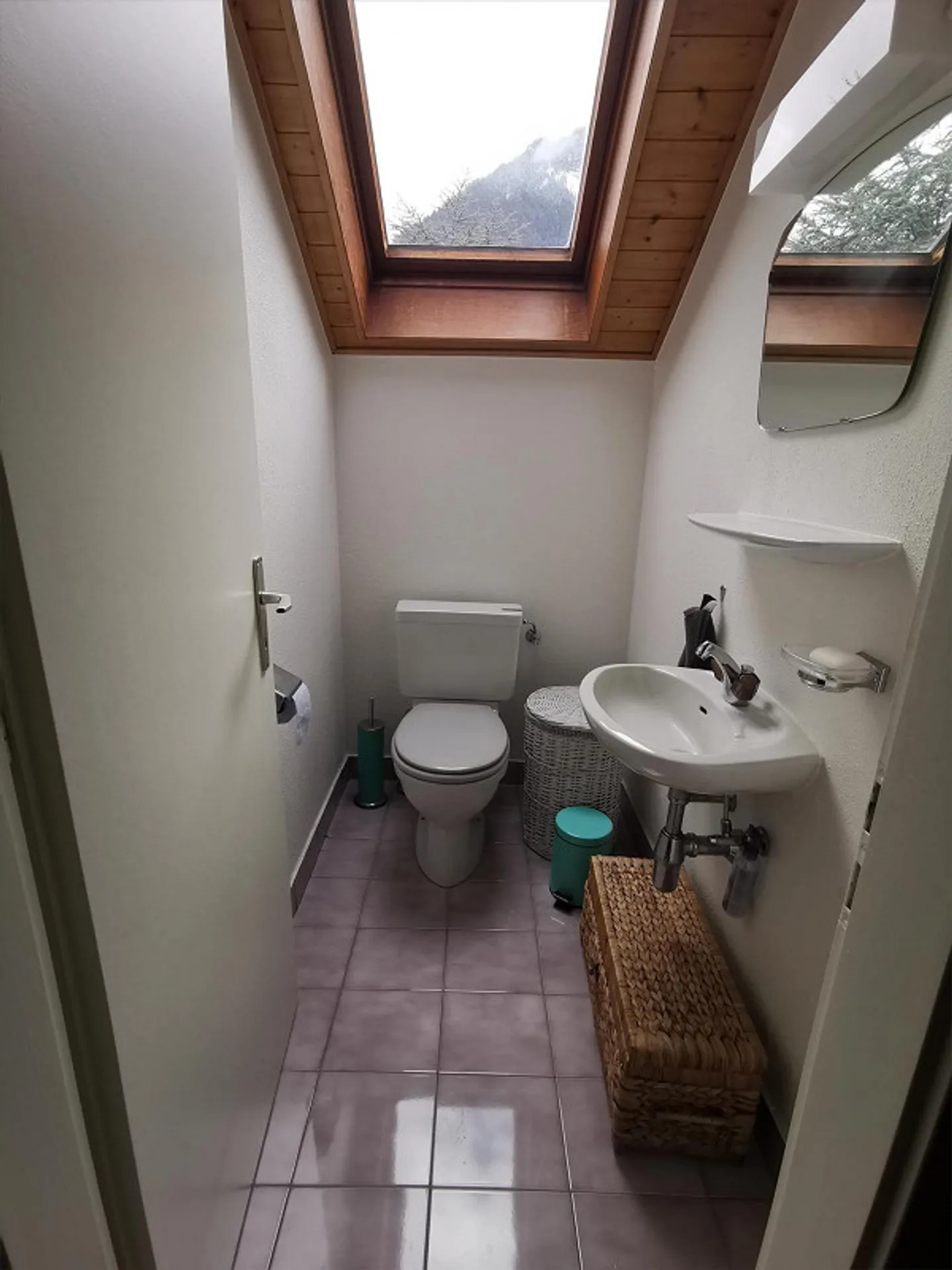 Appartement Charmant dans un Lieu Calme - Photo 5 sur 9