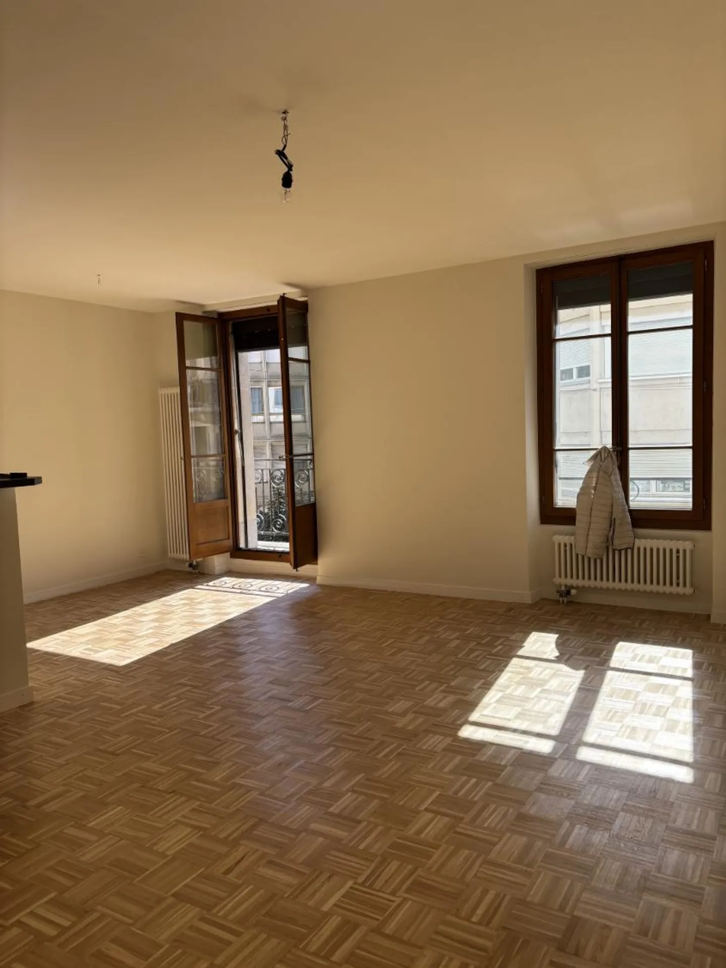 Appartamento 4 locali - Foto 1 di 10