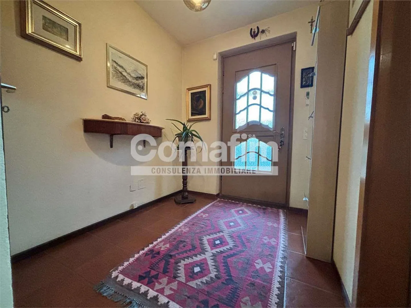 Caslano - Single-family house with garden and panoramic terrace - Photo 4 of 13